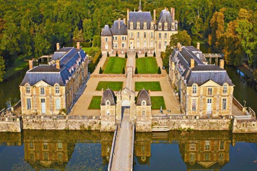 Le Cocoon D'Annabelle - Jolie Maison Avec Jeux Et Grand Jardin Pierrefitte-sur-Sauldre Eksteriør billede