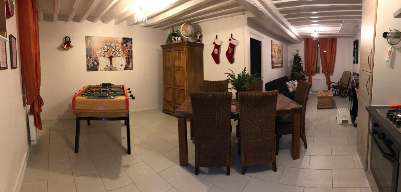 Le Cocoon D'Annabelle - Jolie Maison Avec Jeux Et Grand Jardin Pierrefitte-sur-Sauldre Eksteriør billede